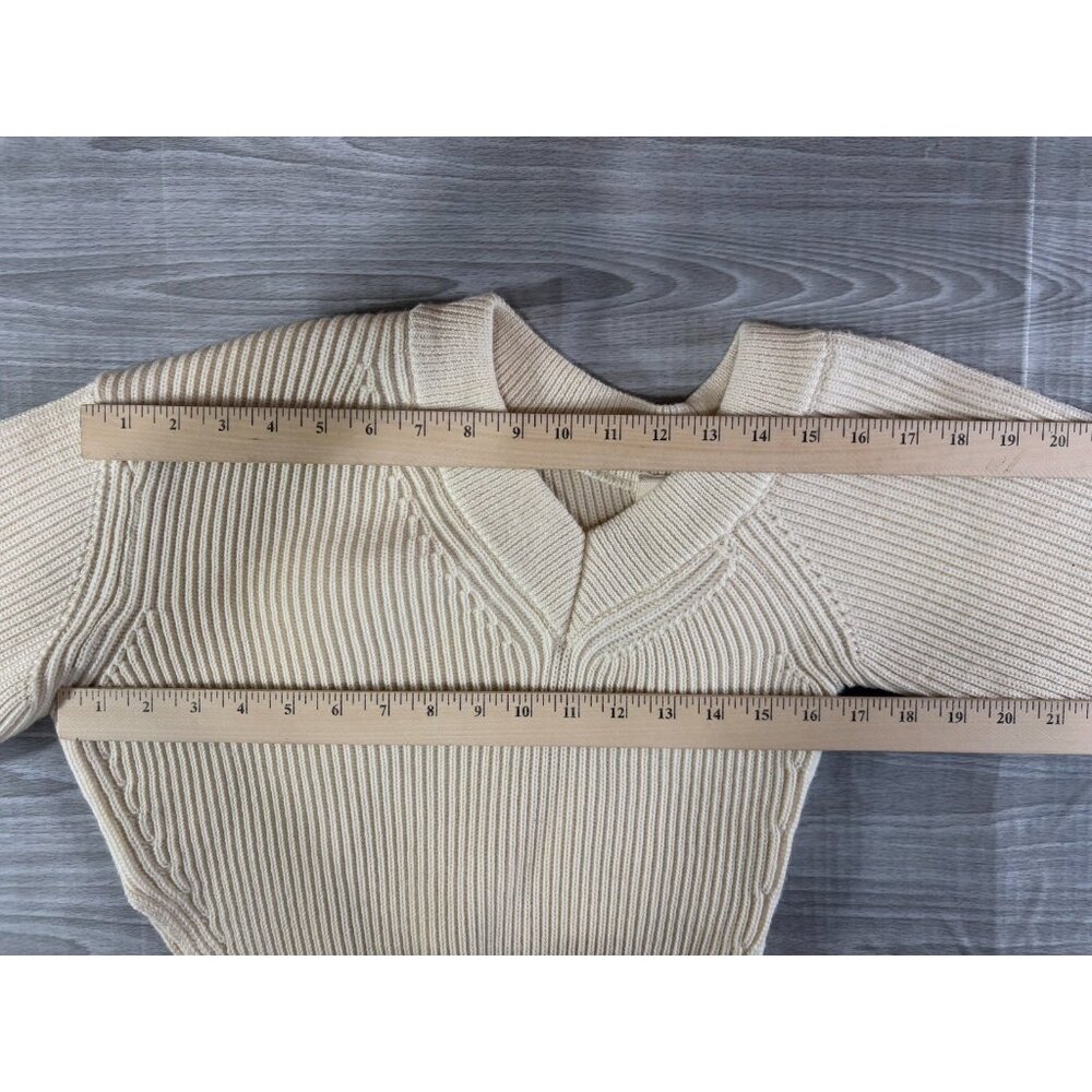 Jacquemus la maille seville wool sweater sz 34 XS color off white NWT mspr $560 - Picture 10 of 11